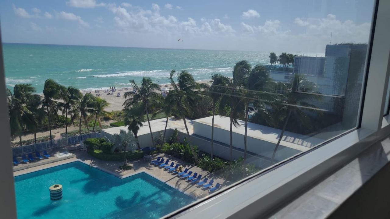 Sherry Frontenac Oceanfront Маямі-Біч Екстер'єр фото
